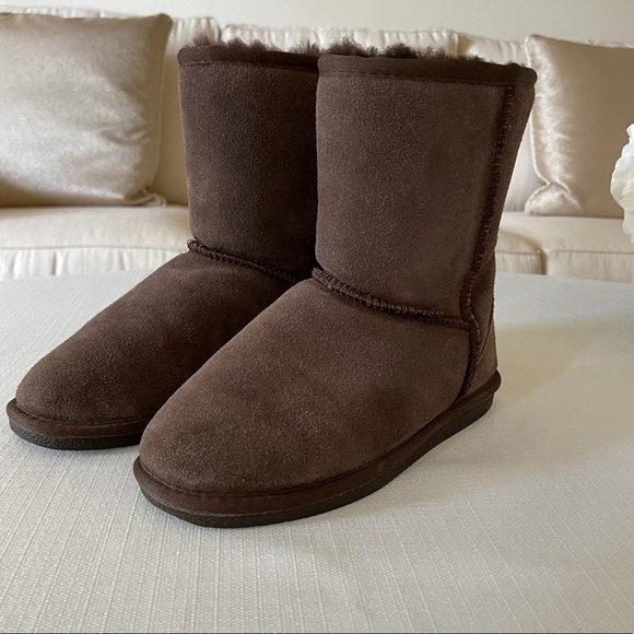 Beach Feet Australian Boots Sheepskin Suede Chocolate - Picture 5 of 16